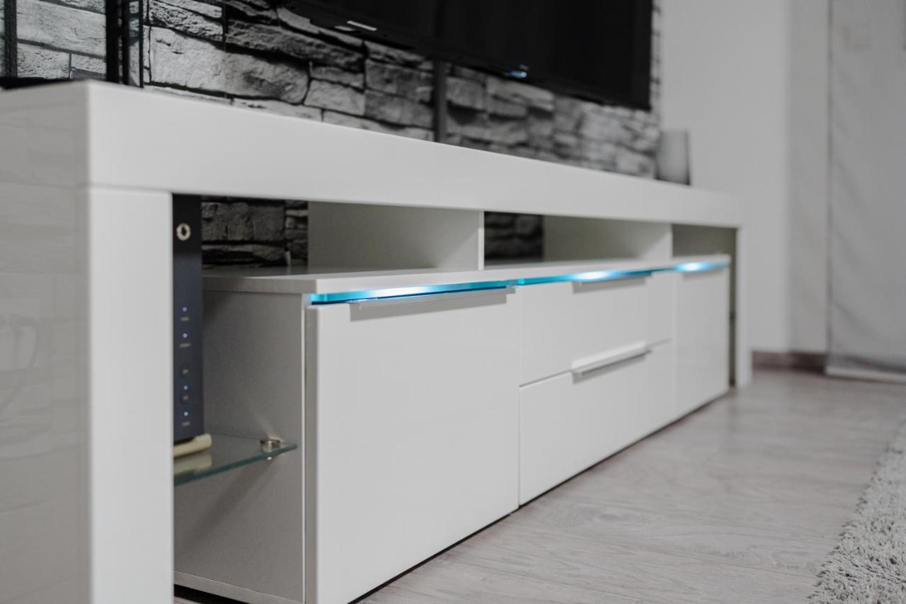 Modern - Ruhige Lage - Zentrumsnah - 2-Zimmer Apartment Horb am Neckar Eksteriør bilde